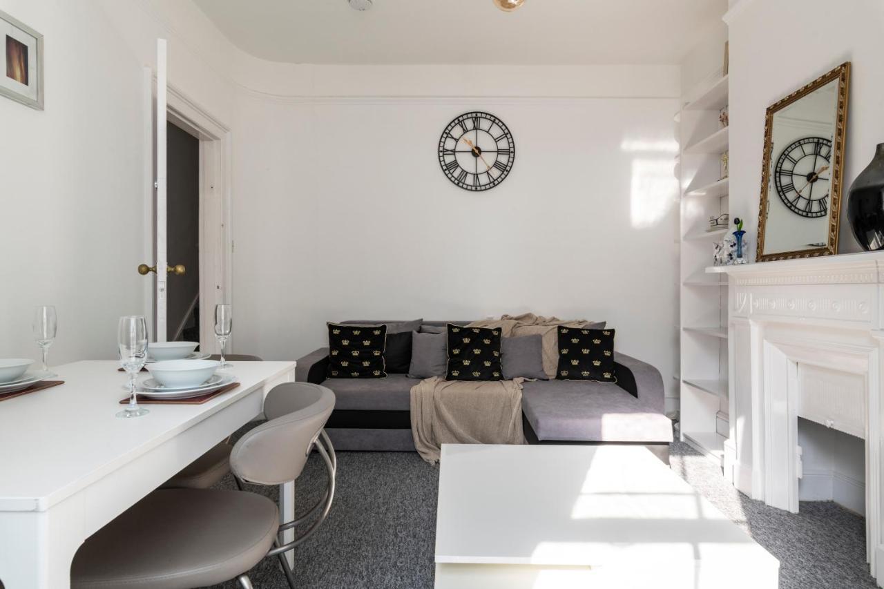 Quality Stay Rooms Hove Exteriér fotografie